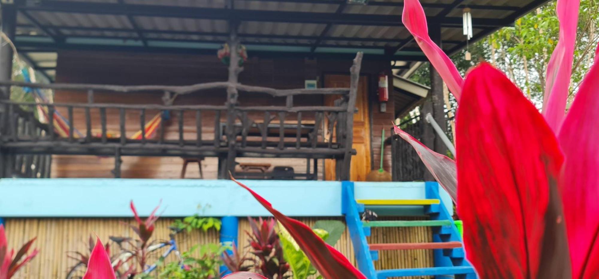 Готель Wooden Hut Koh Kood Ko Kut Екстер'єр фото